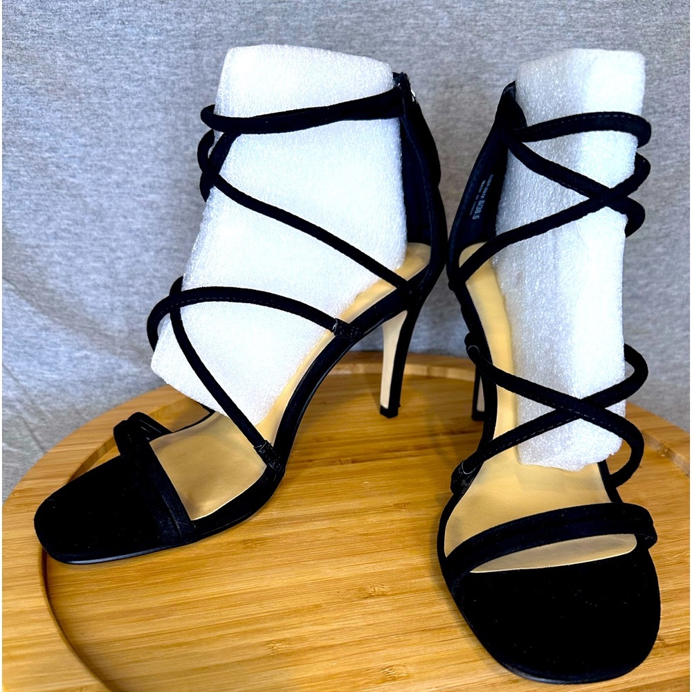 Chinese Laundry Black Suede Strap High Heel Sandals with Zip up Back Size 8